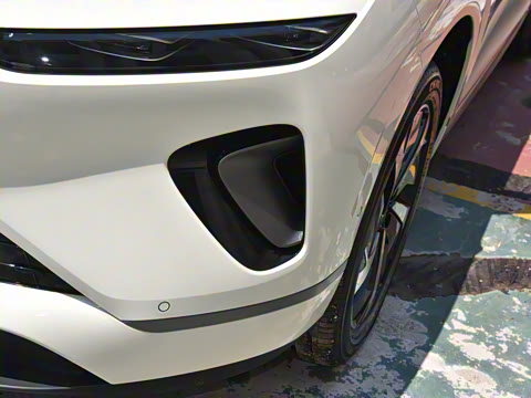 2025�� EV 605�캽Plus��