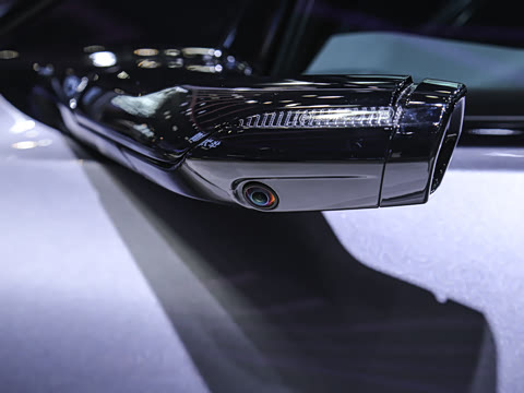 2026�� quattro Ǭ���Ǽݰ�