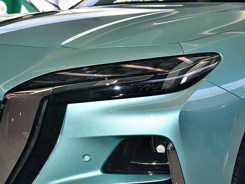 2025�� 2.0T ������