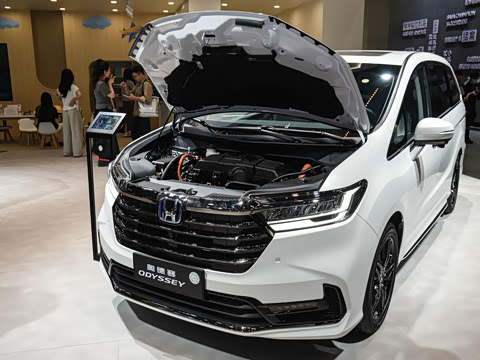 2026�� 2.0L e:HEV �������