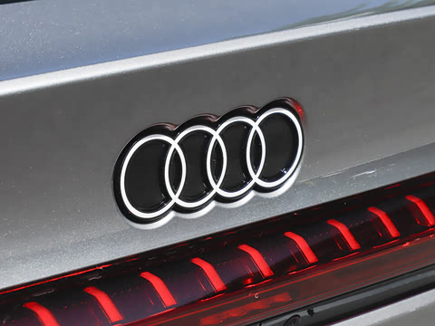 2026�� TFSI 150kW ����quattro��