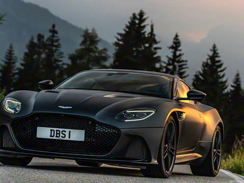 2023�� DBS Superleggera V12 Coupe