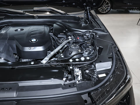 2026�� 530Li ������ ������װ