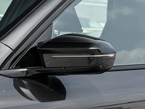 2026�� M50 xDrive