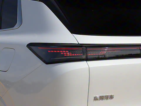 2025�� 185KM�����