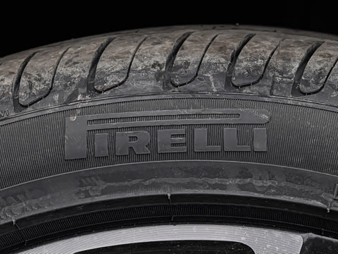 2026�� 200���������� 40 TFSI ����������