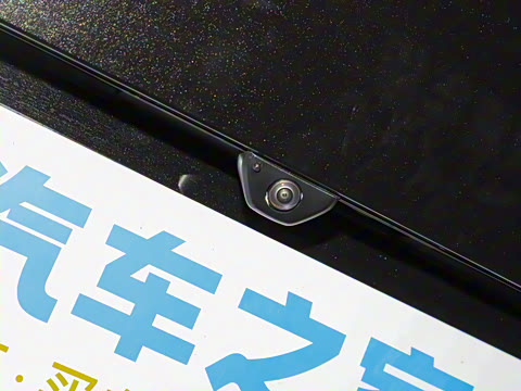 2025�� 400PS Dynamic SE