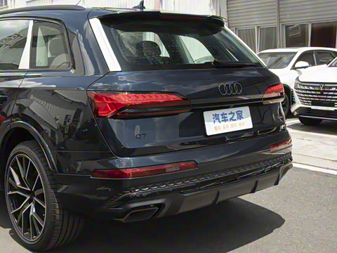 2025�� 55 TFSI quattro S line����ʿ��