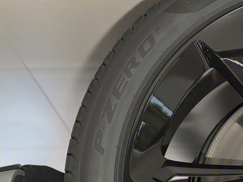 2024�� 4.0T V8 �ŶȰ�