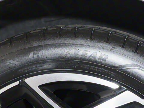 2025�� 85kWh ������