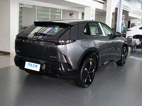 2025�� ����200 Pro