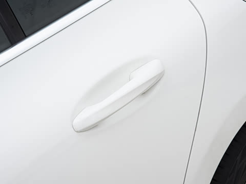 2025�� CLA 200 ���ܳ�