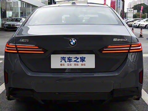 2026�� 525Li M�˶���װ