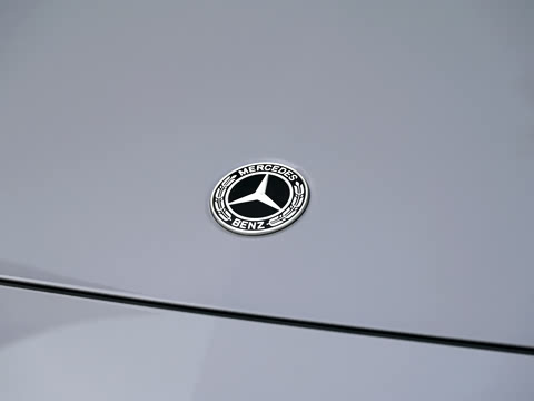 2026�� ����� 400 L 4MATIC