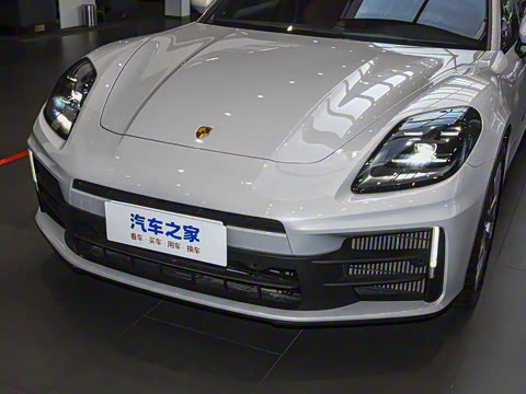 2024�� Panamera 4 �����ӳ��� 2.9T