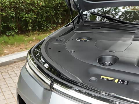 2025�� Ǭ�� UItra 6��