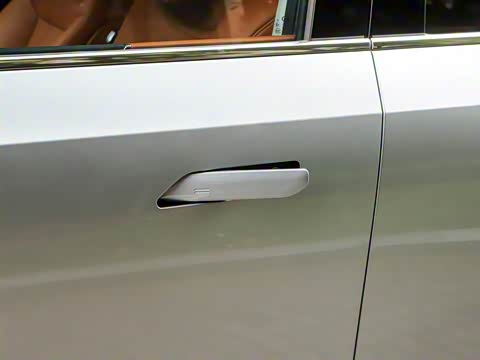 2025�� Ǭ�� UItra 6��