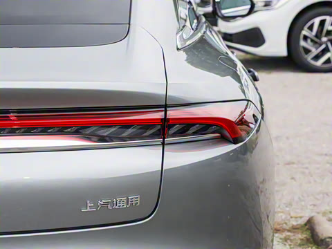 2025�� ������