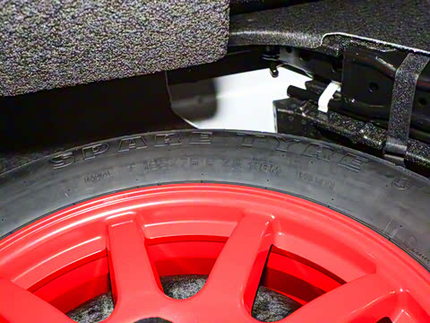 2024�� 3.0 L6 400PS SV���ٴ����ӳ��� 4��