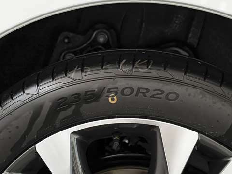 2027�� 2.5L�춯 ���PLUS��