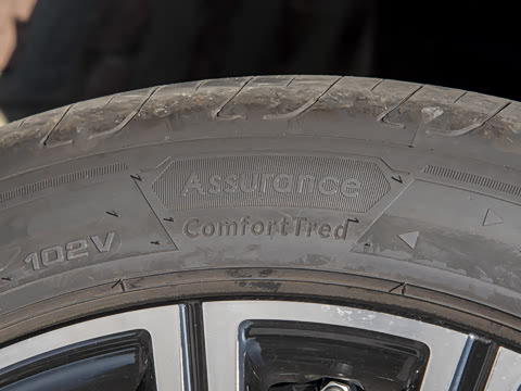 2026�� 225km EM-P Զ�����ǺӰ�+ҫҹ��װ