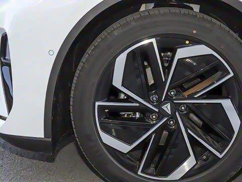 2026�� 550Ultra��ΪǬ��ADS SE��