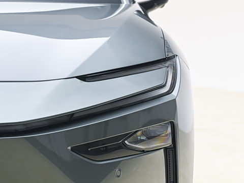 2026�� 710 Ultra�����״��