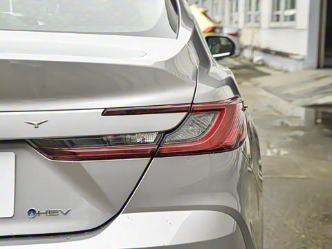 2026�� ˫�� 2.0HE ��Ӣ��