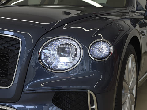 2026�� 4.0T V8 ��׼��