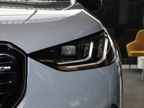 2025�� M50 xDrive