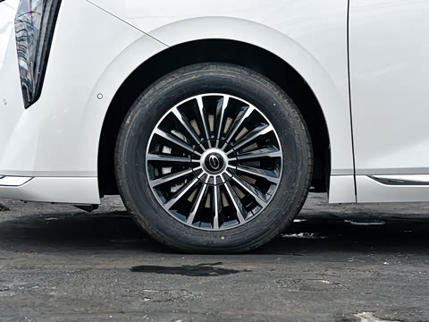 2026�� PHEV L Pro