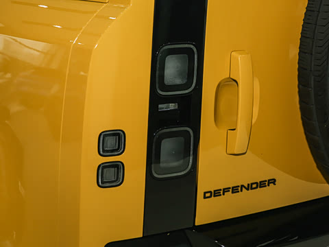 2026�� 90 3.0T P400 X-Dynamic HSE