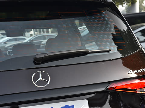 2026�� GLC 300 L 4MATIC ������ 5��