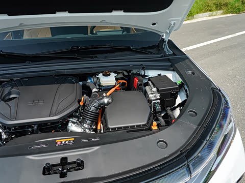 2025�� EM-i 70km ������