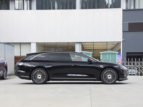 2025�� ���� Ultra��������