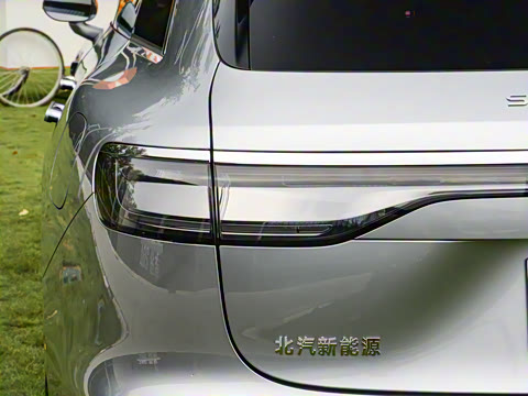 2025�� ���� Ultra��������