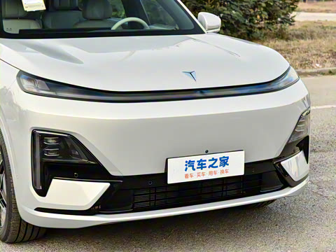 2025�� �Ŀ� ����Max