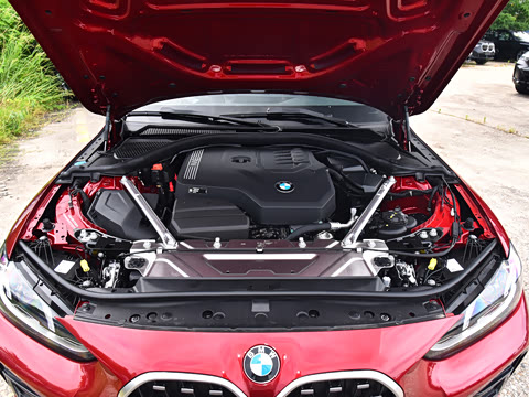 2026�� 425i M�˶���װ