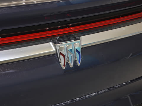 2025�� ������