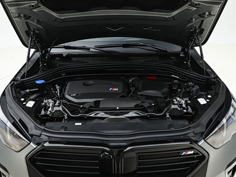 2026�� M35i