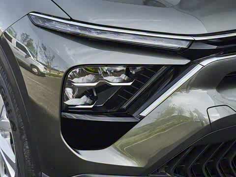 2025�� 1.6T �����