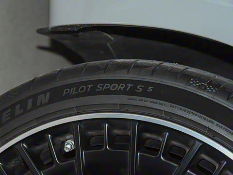 2025 AMG CLE 53 4MATIC+ ܳ