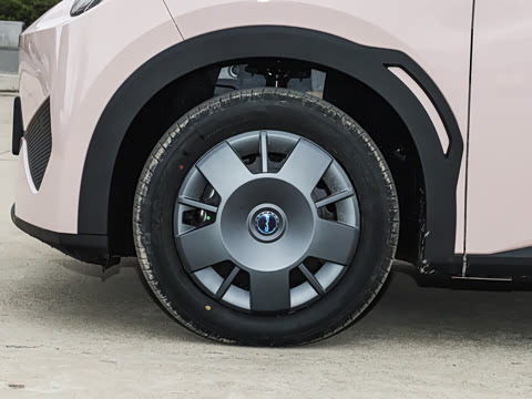 2025�� �Ǽݰ� 305km ������