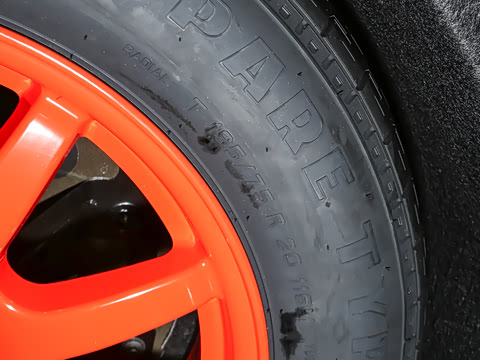 2026�� 3.0 L6 400PS AB�����