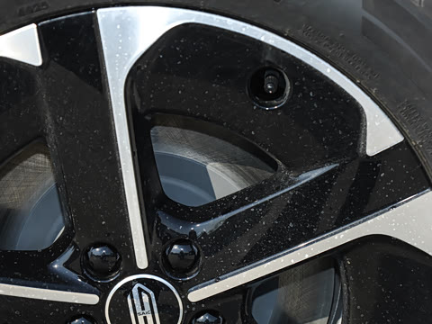 2025�� ���� Pro