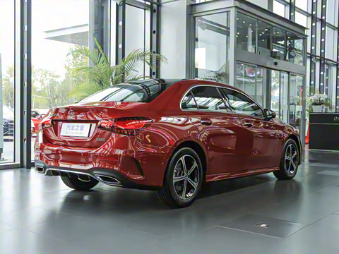 2025�� �Ŀ� A 200 L ʱ����