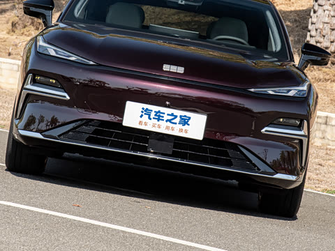 2026�� 225km EM-i Զ�����ǺӰ�