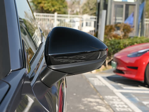 2026�� TFSI quattro 200kW �콢��