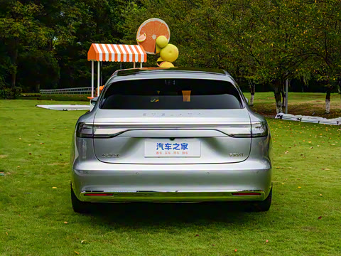 2025�� ���� Ultra��������