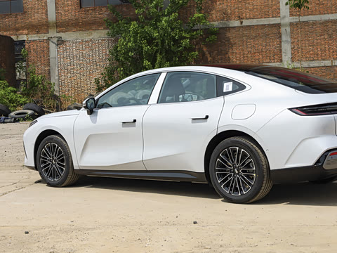 2026�� 225km EM-i Զ���Һ�����